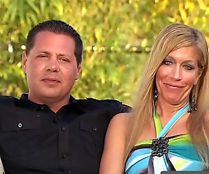 Swingers connect each other sexually before meeting the other couples in an Open Swing House