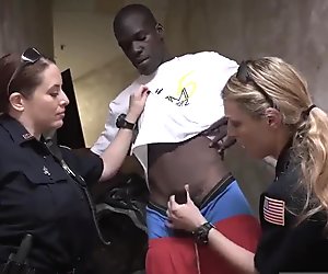 Ibu Seksi Guy Jalan Racers mendapatkan lebih daripada mereka tawar-menawar