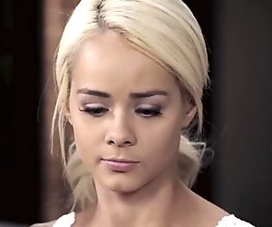 Reena Sky, Elsa Jean In Girl Tagging